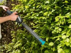 GARDENA Accu Heggenschaar EasyCut Li -Gardena Winkel gardena accu heggenschaar easycut li 1619704830 1 l
